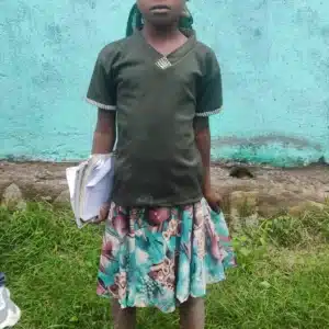 Apadrina niño 23